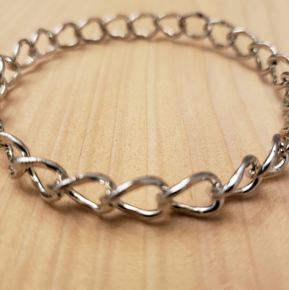 SALE! Chain link Bangle Bracelet 💎